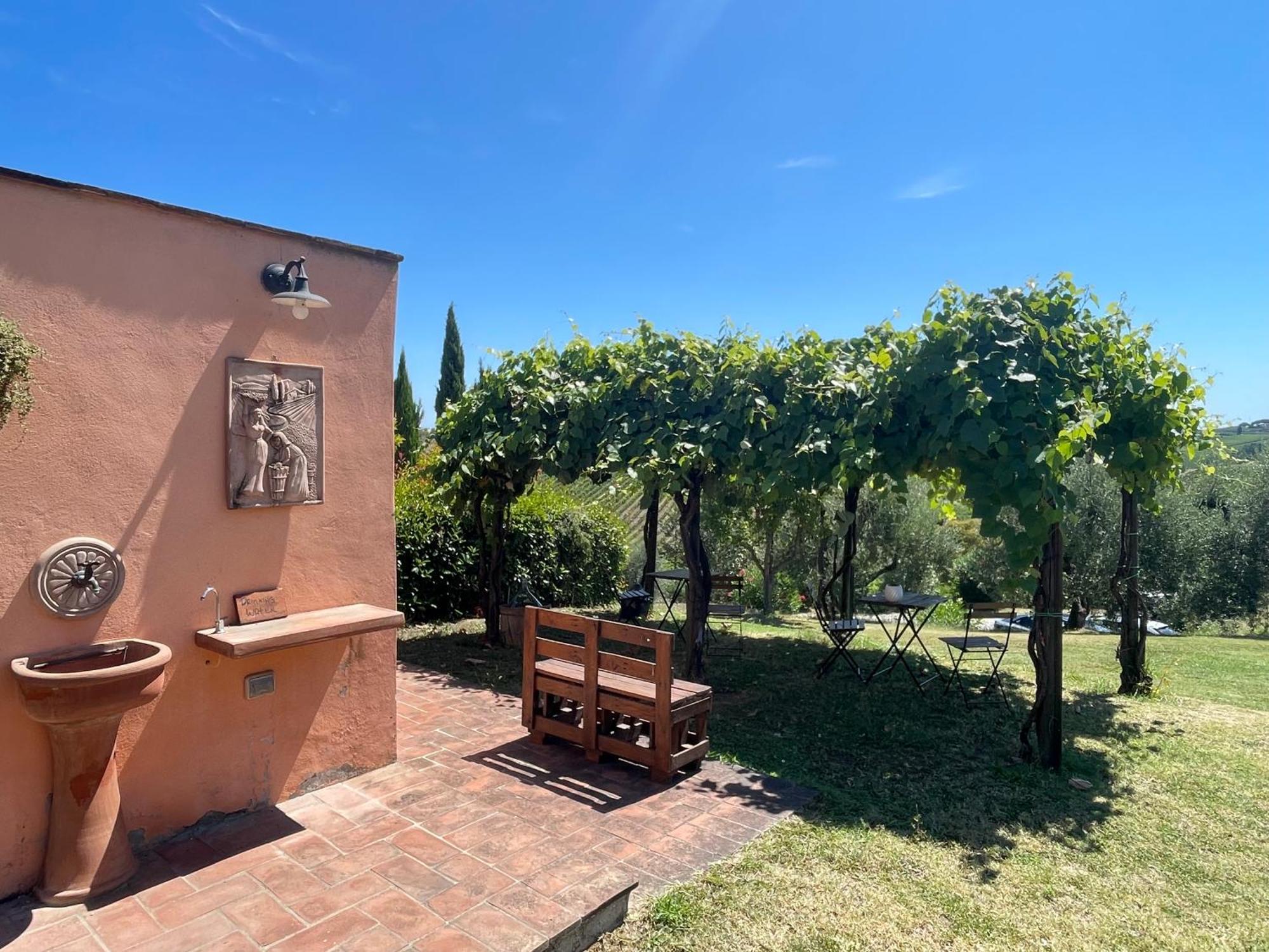 Agriturismo Corte In Poggio Stabbia Eksteriør bilde